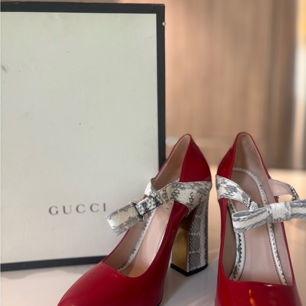 Gucci Red and Gray Block Heel Pumps with Metallic Straps